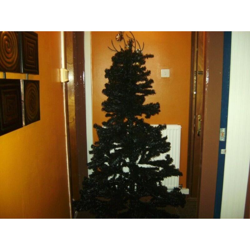 Black 6 ft Good Quality Christmas Tree