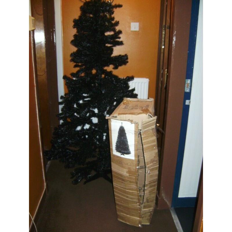 Black 6 ft Good Quality Christmas Tree