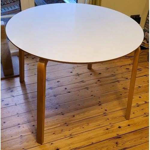1m round Ikea dining table