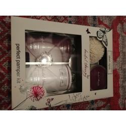 Bath and body gift sets