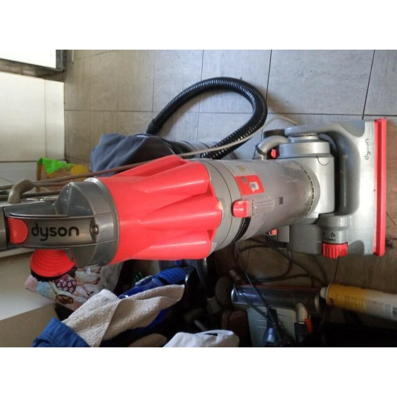 Dyson hoover with tools