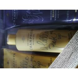 Champney Gift Set - For Ladies Ideal Xmas Gift
