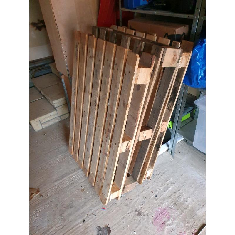 Pallets 3of