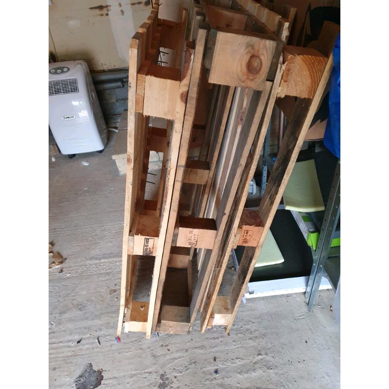 Pallets 3of