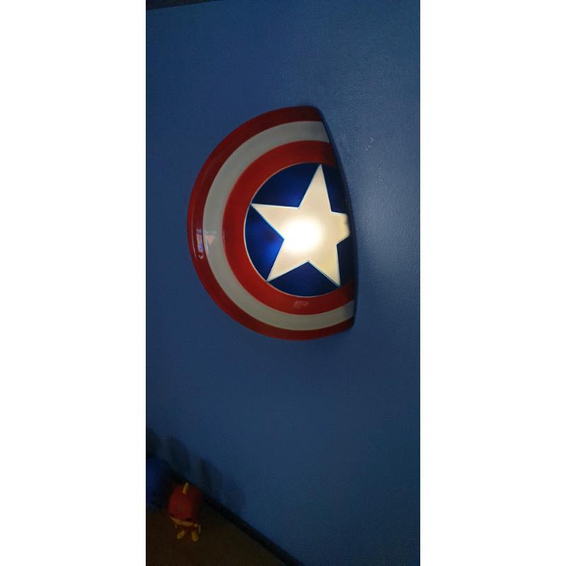 Captain America Shield FX 3D - Wall mounted light.