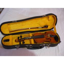 Child's Suzuki violin