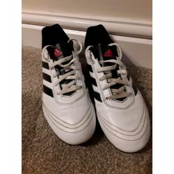 Adidas football boots, size 5.5, hardly worn ?5