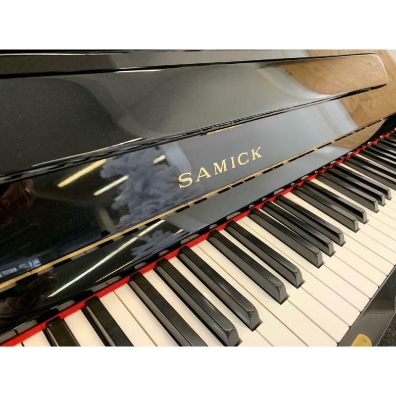 Samick 118 Upright Piano Black Modern - Warranty /Stool