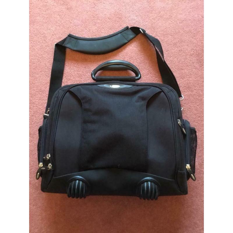 Targus laptop bag / briefcase