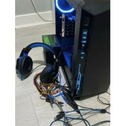 Gaming pc and a headset, mouse and keyboard