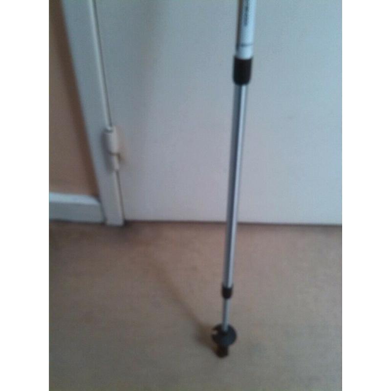 Leki AS Trail Walking Pole In Excellent Condition